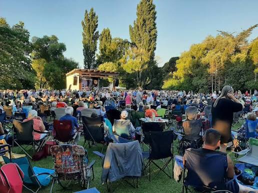 Katikati Mural Town Twilight Concerts